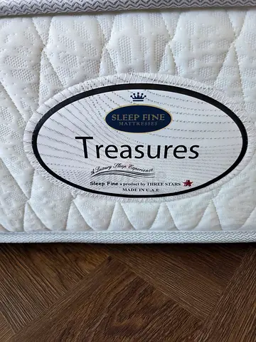 queen size mattress 160 x 200 cm(good condition)
