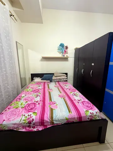 Bed with mattress  Wadrobe for sale