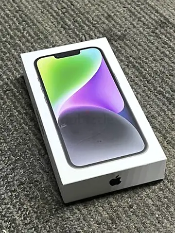 I phone 14 in exellent condition, no scratshes,very clean with 84% battary health