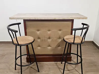 Home bar + 2 stools