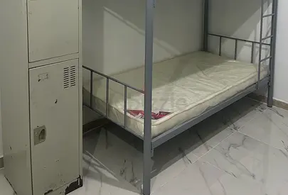 Bedspace for Bachelors