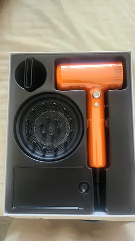 Compact cordless hair dryer with diffuser and nozzle - like new