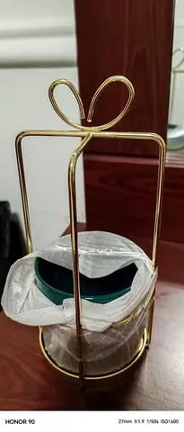 Candle holder