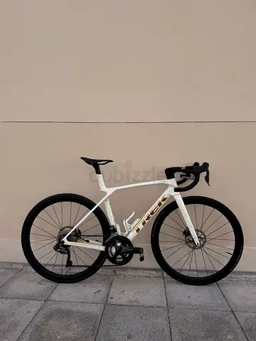 TREK Madone SLR 7 Gen 8 (2025)