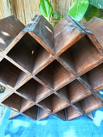 Bottle stand - wooden for 12 bottles