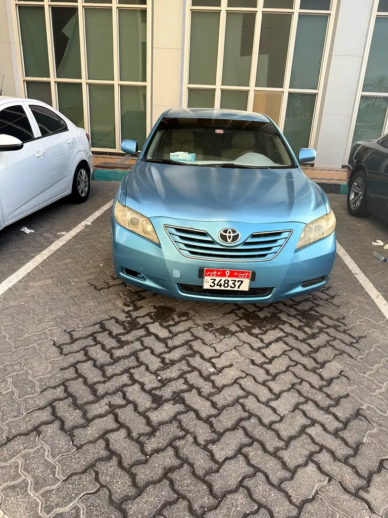 Toyota Camry 2007 — photo 1 of 8