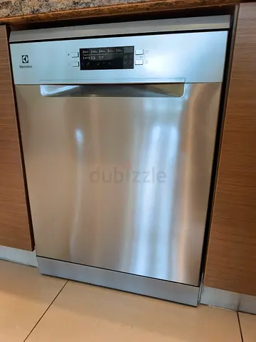 Electrolux Freestanding Dishwasher 60cm, 13 Place Settings, 8 Programs