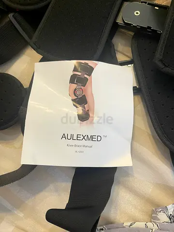 Two AULEXMED Knee Brace with Hinges and shoulders strap brand new