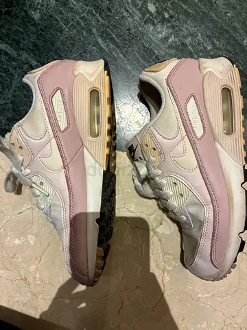 Nike women’s or kids shoes