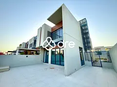 Rare Corner Unit | Single Row on Green Belt | Community specialist