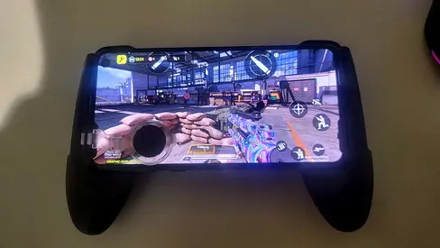 Mobile Gaming Controller with Phone Clamp - PUBG/COD Trigger Grip for Android/iOS