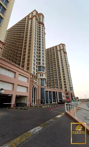 Vacant | Lakeview | Balcony | Higher Floor