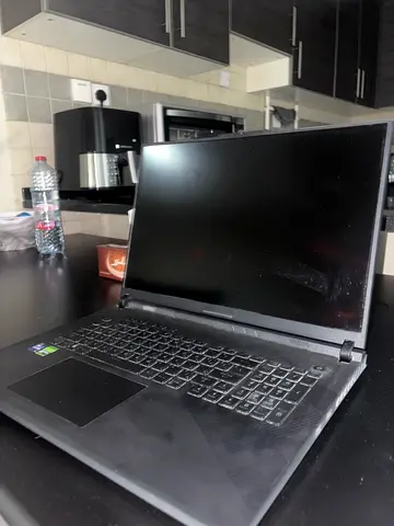 ASUS ROG Strix SCAR 18 (G834JZR)