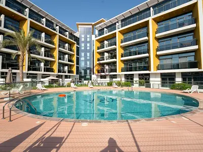 Fully Furnished Studio| Great Deal| Next to Circle Mall