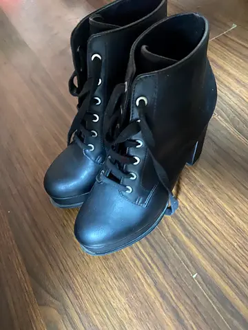 Women shoes
