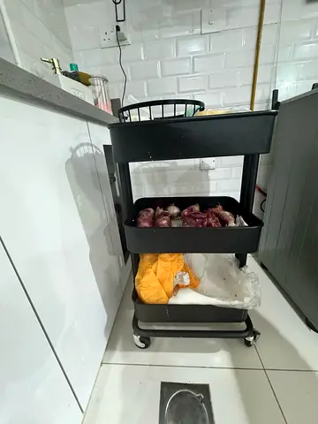 Urgent Sale| 3tier Metal shelf