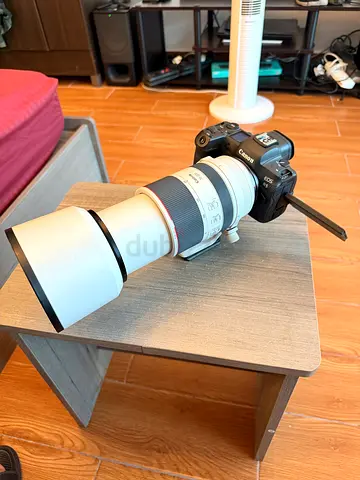 Cannon R5 mirrorless 8k Full frame camera with 70-200 2.8 USM Lens - Great condition