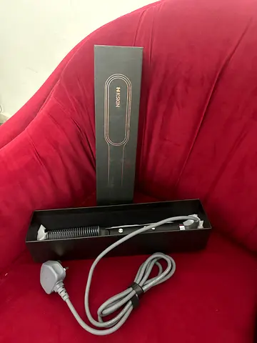 K-SKIN Hair Straightening Brush