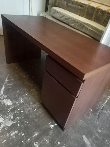 IKEA malm desk for sale