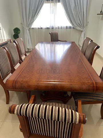 Tabble set with 8 chairs and more