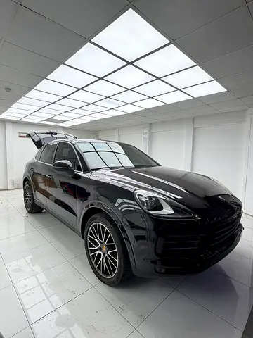 Porsche cayenne 2018 GCC first owner