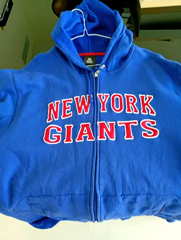 Blue New York Giants zip-up hoodie, size L