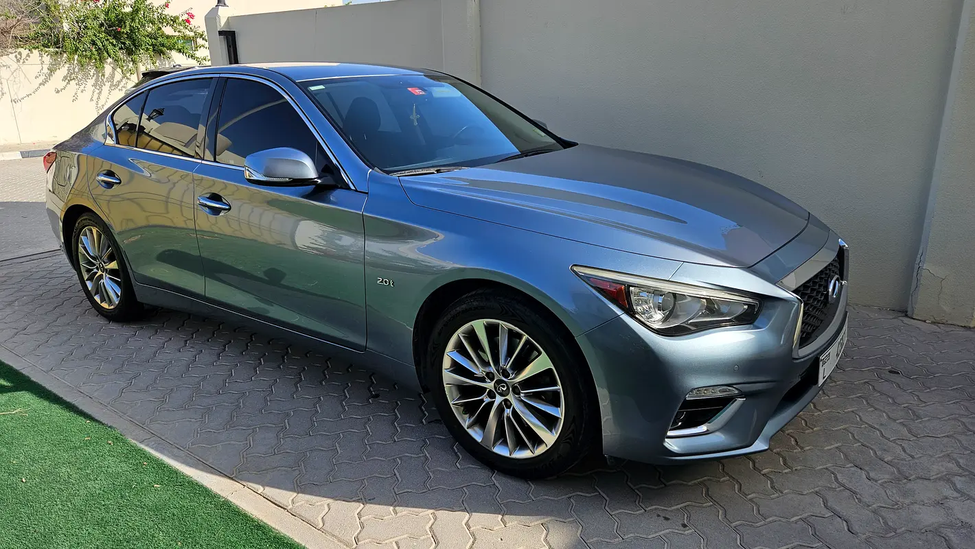 Infiniti Q50 2018 — photo 1 of 12