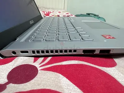 ASUS Ryzen 5 15.6 Laptop - Silver, Good Working Condition