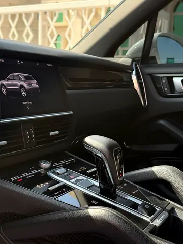 صورة مصغرة 11 لـ 2020 Porsche CAYENNE