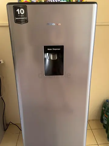 Single-door refrigerator with water dispenser - good condition