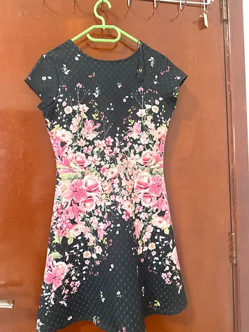 Womens Black Floral Dress with Short Sleeves