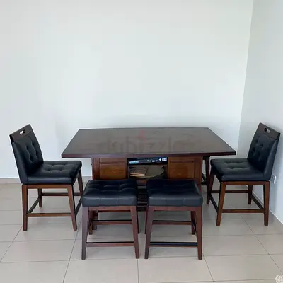 Solid wood Dining Table - Home Center