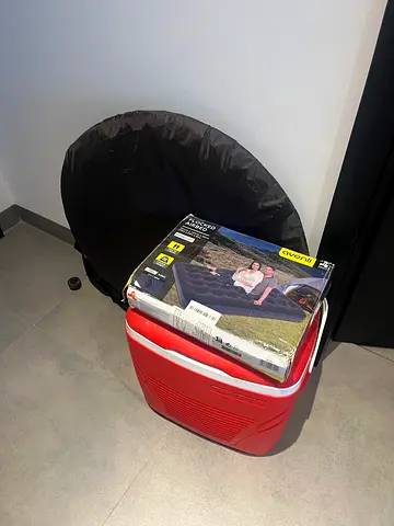 Camping tent + Cooler + Air Mattress