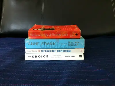 4 HISTORICAL BIOGRAPHY BOOKS