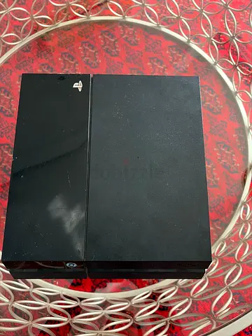 PS4 PRO/SLIM FOR SALE GOOD CONDITION