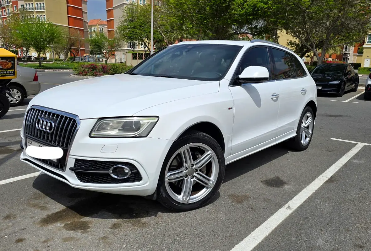 Audi Q5 2016 — photo 1 of 6