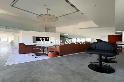 FULLY FURNISHED LOFT | HIGH FLOOR | VACANT