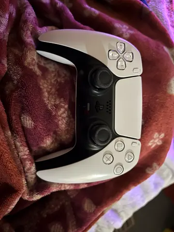 Used Sony PS5 DualSense Wireless Controller - White