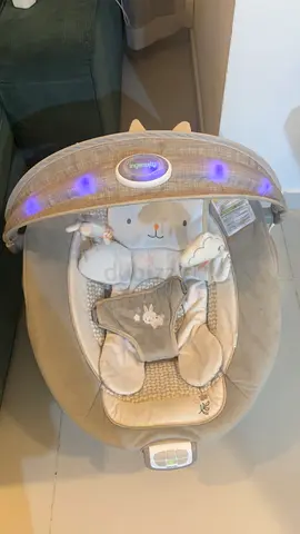 Ingenuity infant baby rocker/bouncer with music and vibration - beige/ barely used