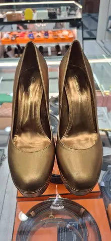Gianvito Rossi Bronze Metallic Pumps