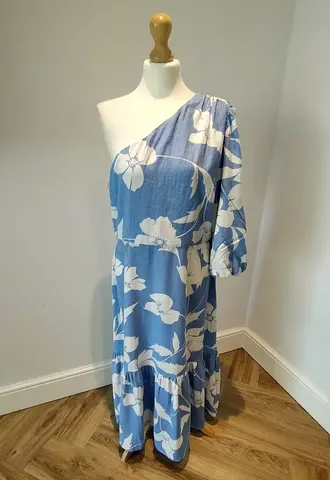 Bcbg new with tag