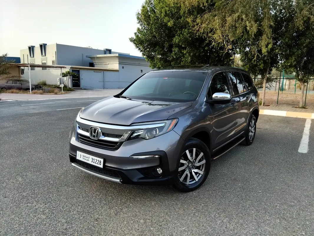 Honda Pilot 2020 — photo 1 of 16