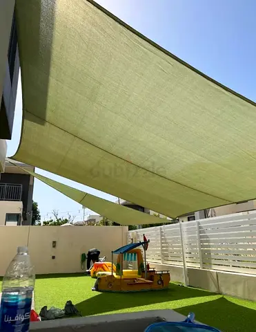 Sun Shade Sail Canopy - Large Outdoor UV Cover (Used)