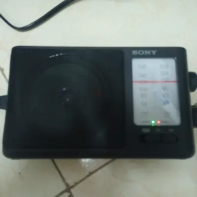 Sony AM/FM Portable Pocket Radio