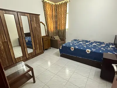 ROOM FOR COUPLE OR EXECUTIVE BACHELOR