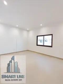 Like a brand new flat 3bhk with master bedroom close hall with balcony seplat ac rent only 55k