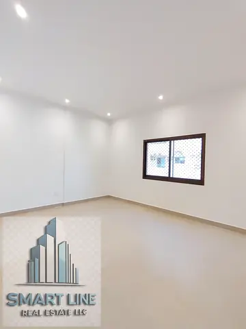 Like a brand new flat 3bhk with master bedroom close hall with balcony seplat ac rent only 55k
