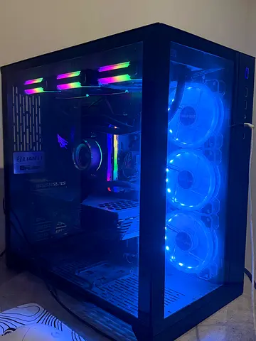 Gaming PC - Rtx 3090 +Ryzen 9 5900x 32GB DDR5 RAM + 2tb ssd + 2tb hdd