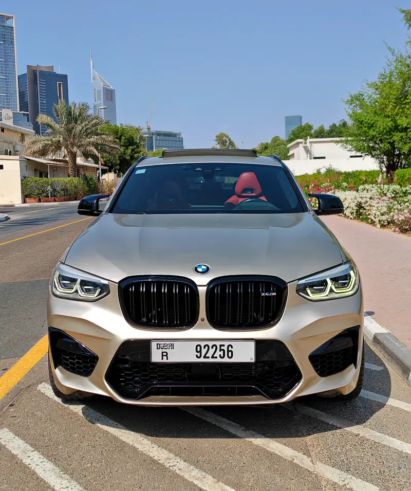 BMW X4 2021 — photo 1 of 8