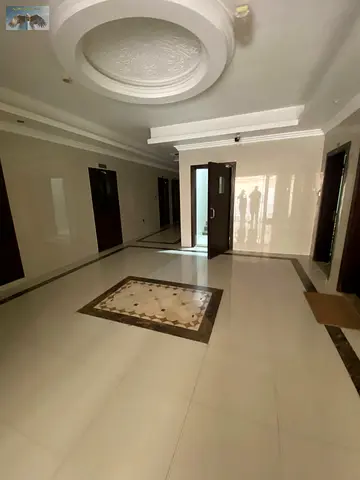 استديو  للايجار السنوي في عجمان منطقة المويهات مع  بلكونه باطلاله  مفتوحه  ومطبخ منفصل وبسعر مميز لا يفوت